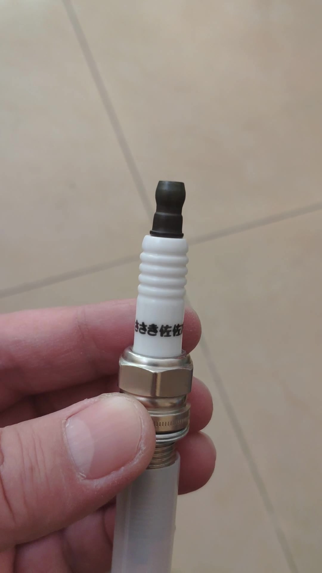 佐佐木双铱金火花塞适用99%车型(本田丰田大众别克雪佛兰奔驰宝马奥迪