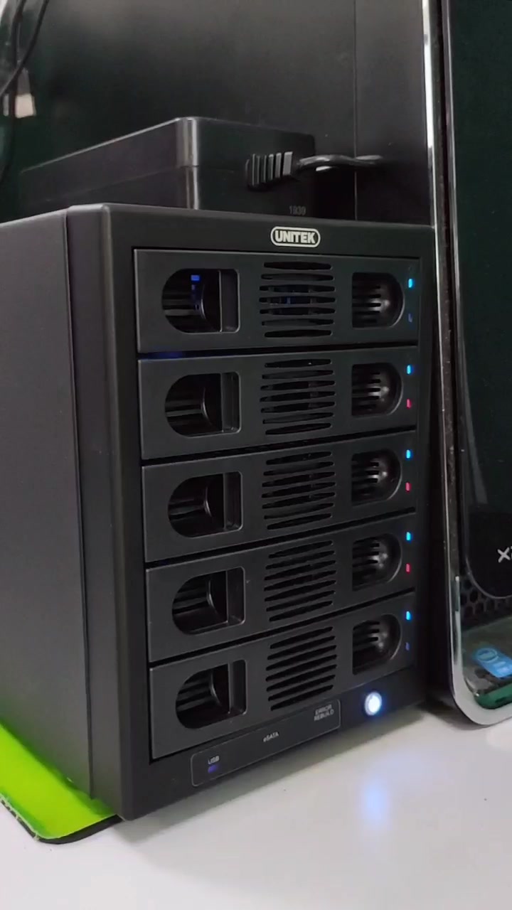 优越者 硬盘柜5盘位磁盘raid阵列柜2.5/3.5英寸通用sata串口外置多盘