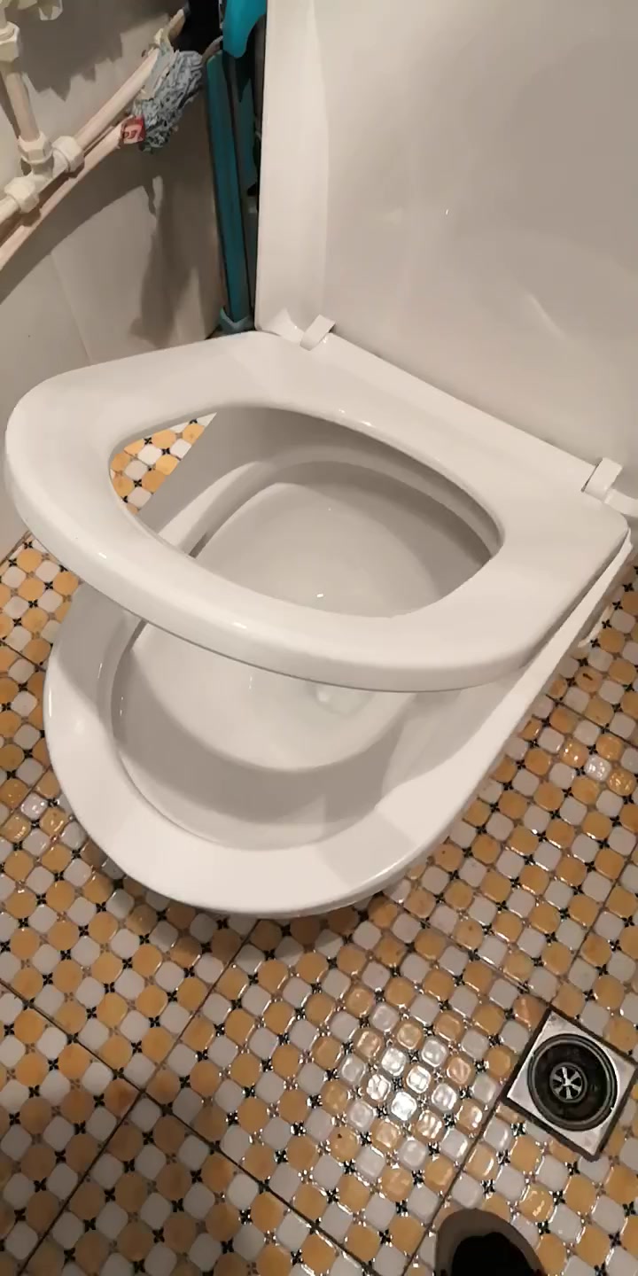 潜水艇马桶盖通用坐便器盖子家用加厚盖板老式u型v型抽水马桶圈器配件