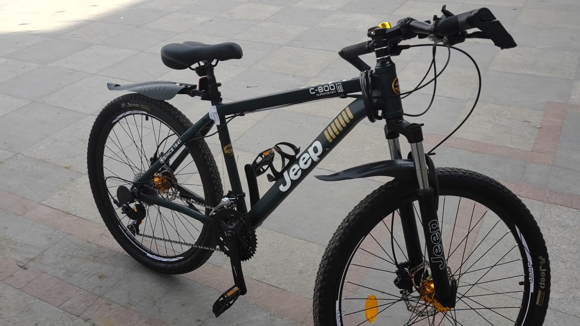 吉普jeep山地车自行车学生成人减震油碟山地自行车男女变速越野中学生