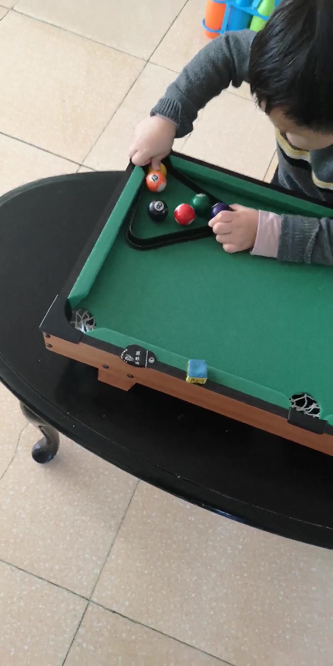 【皇冠酷玩中型儿童台球桌】皇冠玩具( huangguan)台球桌黑8美式儿童