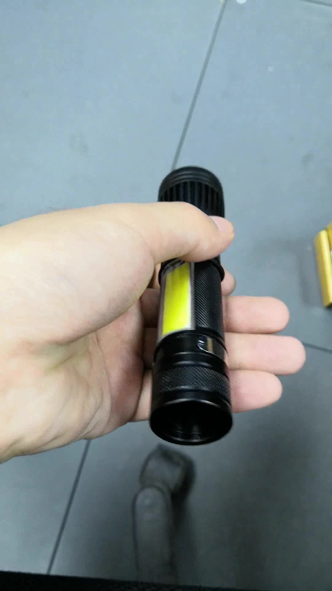 【探路蜂x8】探路蜂 x8 强光手电筒远射1000米led多功能应急灯usb充电